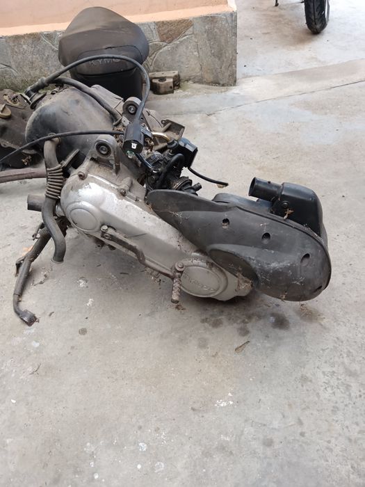 Kymco Agiliti 50cc на части