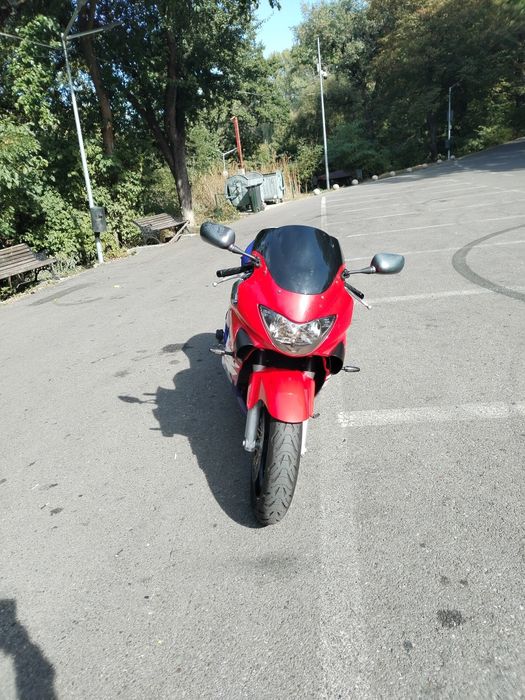 Honda cbr 600 f 4