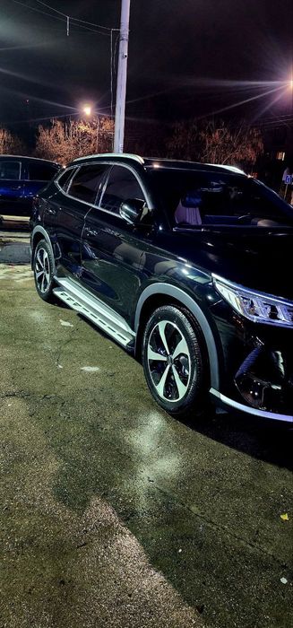 Byd soʻng plus sotiladi 4awd hibrid