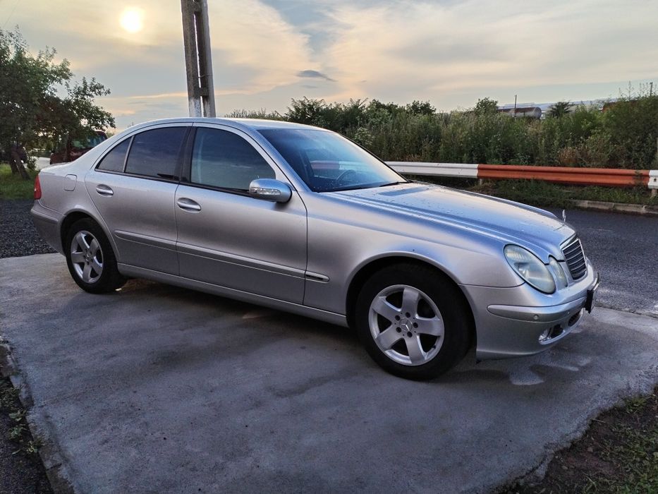 MERCEDES-BENZ E-Class 2004 — imagine 2