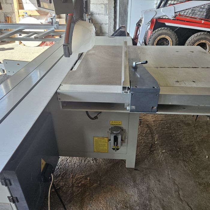 CNC Форматен циркуляр 3200мм.