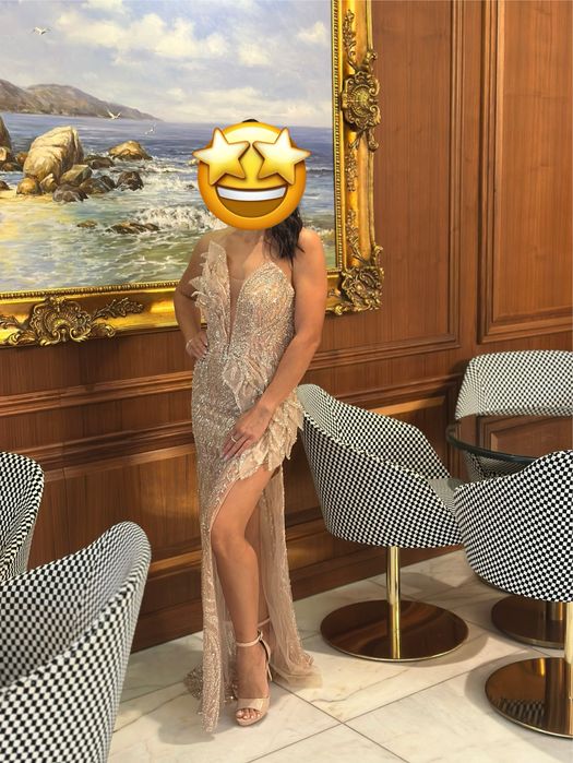 Официална рокляя