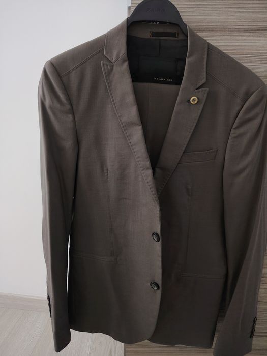 Costum bărbați Zara