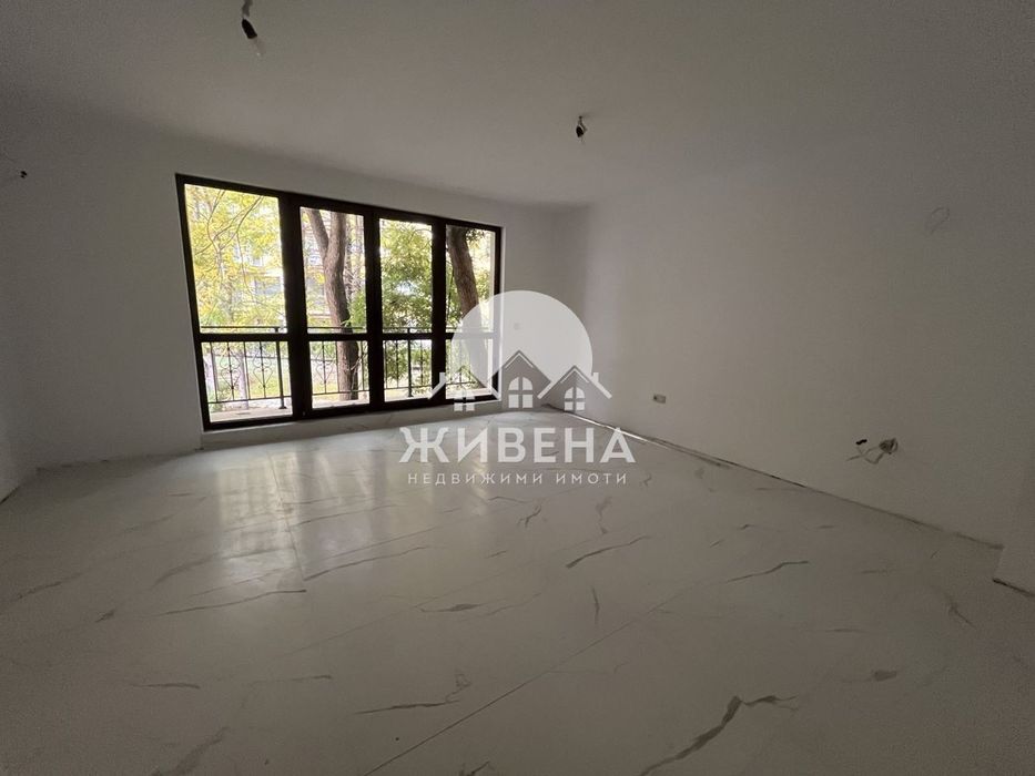 Продава се Тристаен апартамент в к.к. Св.Св. Константин и Елена - 96 кв.м за 2813 €/кв.м - Снимка #1