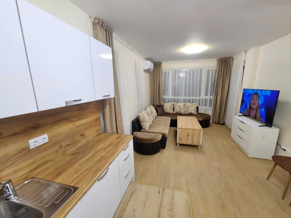 Дава се под наем Тристаен апартамент в София, Малинова долина - 80 кв.м за 714 € - Снимка #3