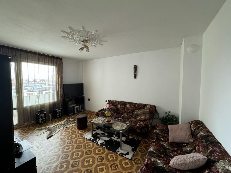 Продава се Тристаен апартамент в Бургас, Възраждане - 100 кв.м за 1800 €/кв.м - Снимка #6