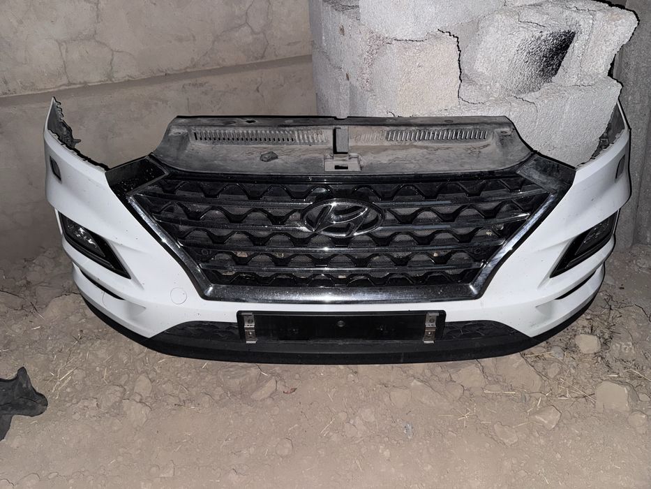 Туксон бампер и фар рестайленг