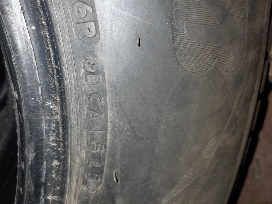 Зимни гуми 235/70/R16 Bridgestone Blizzak