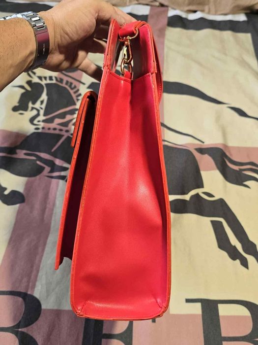 Дамска чанта Бърбъри