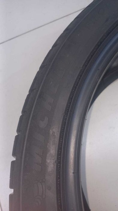 Летние шины Michelin Pilot Sport 4 235/40 R19