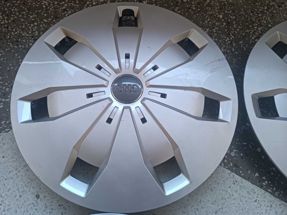 Оригинални тасове Audi 16 цола