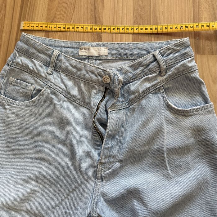 Накъсани дънки Bershka, M размер