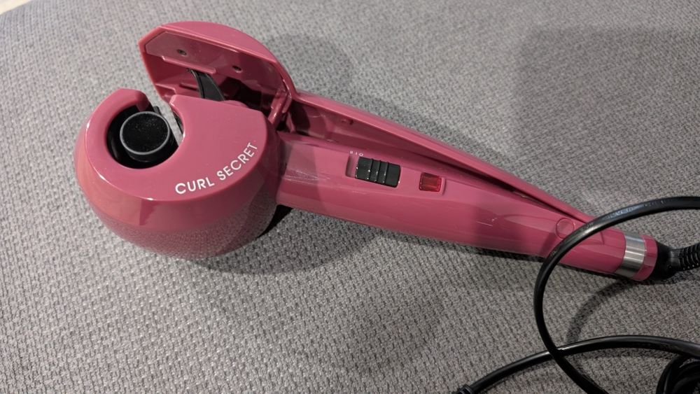 Vând ondulator BaByliss Curl Secret