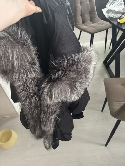 Продам куртку с чернобуркой