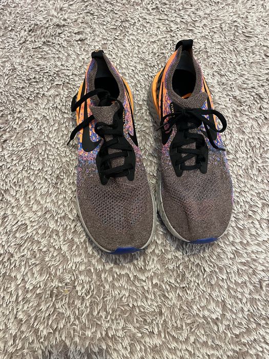 Nike Epic React Flyknit -оригинални маратонки