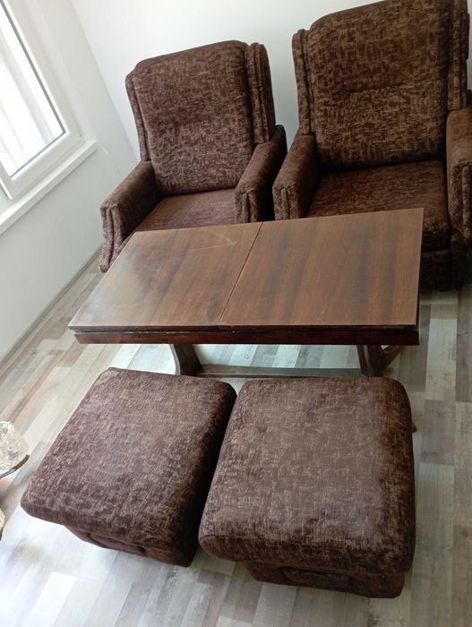 Холна гарнитура с маса