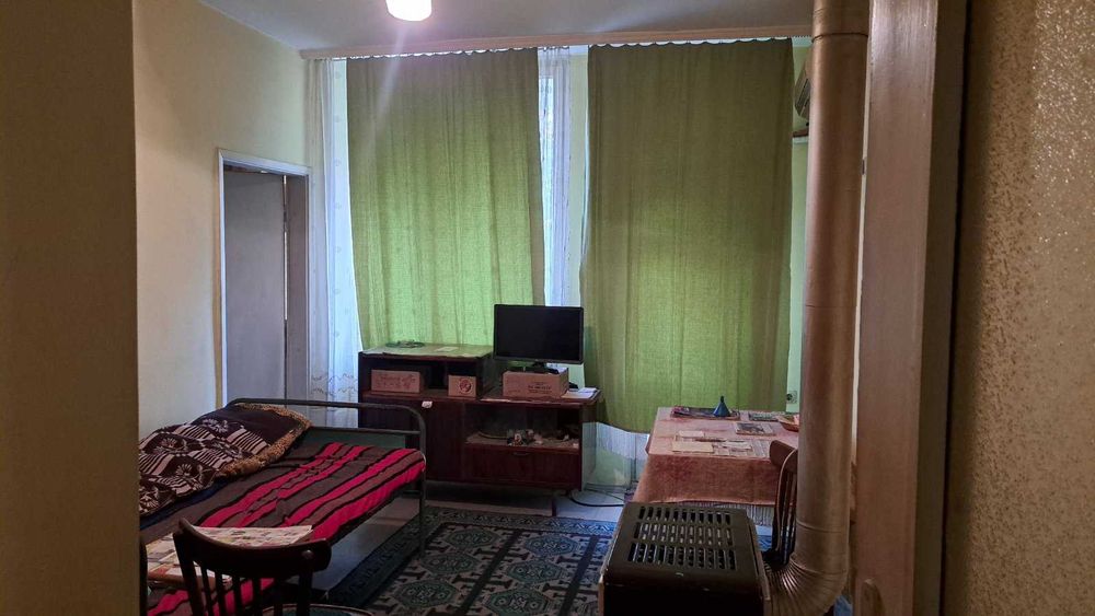 Продава се Четиристаен апартамент в Стара Загора, Три чучура - юг - 96 кв.м за 896 €/кв.м - Снимка #3