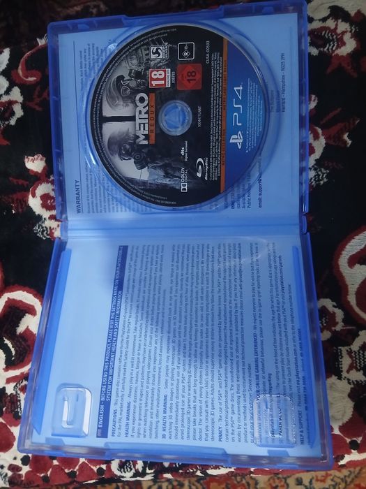 Продам диск метро 2033