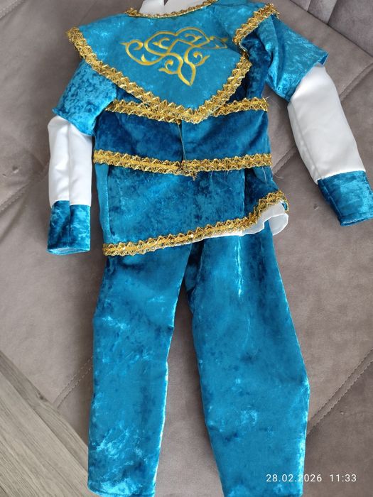 Продам национальный костюм