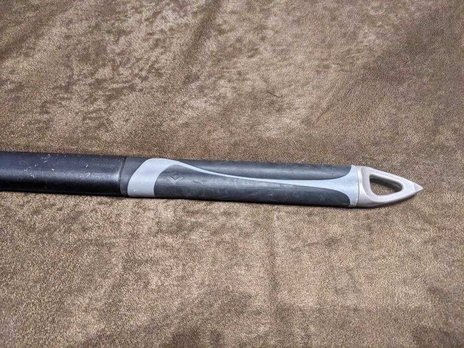 Piolet Black Diamond Venom 64 cm + lama  noua rezerva