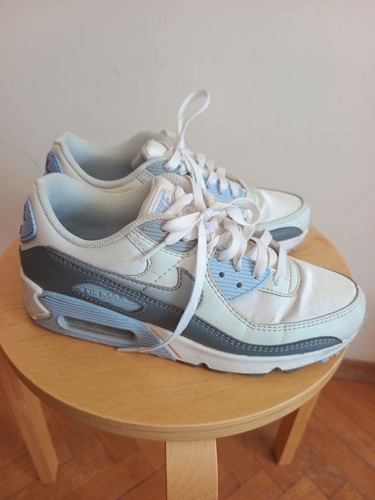 Маратонки дамски Nike W AIR MAX 90