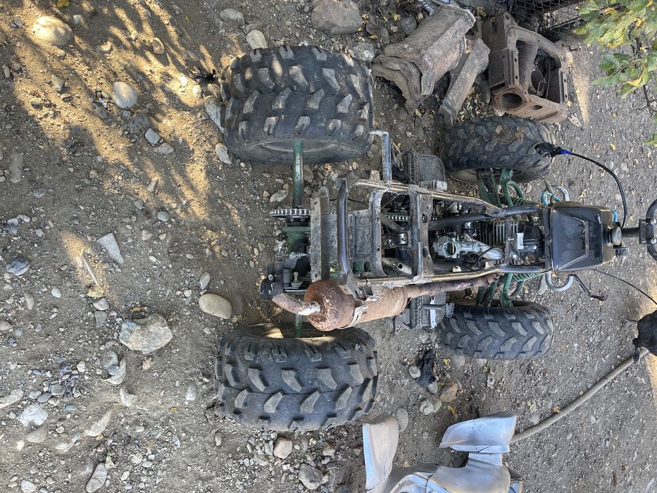 Vînd atv 200cc trebe instalatie elctrica