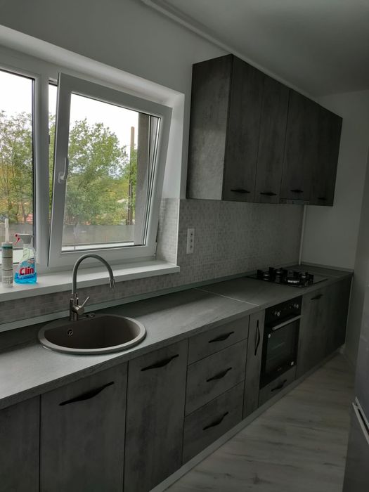 Montaj bucatarie Casa Rusu . Montaj bucatarie modulara