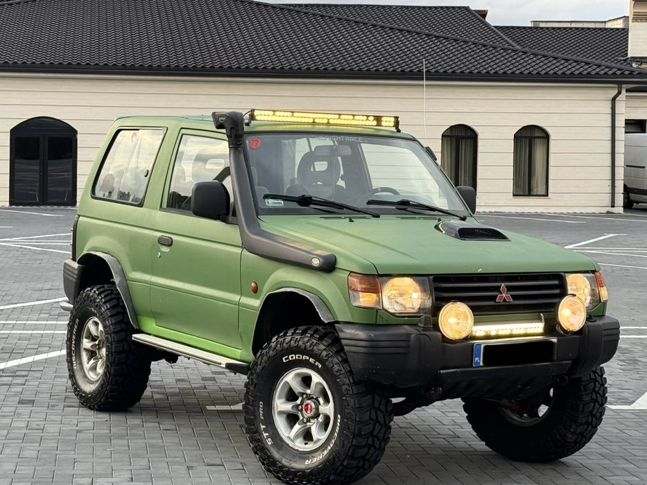 MITSUBISHI Pajero 2000 — imagine 5