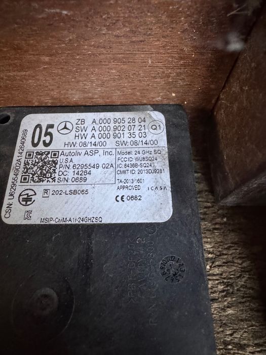 Радар Сензори Мерцедес , W212 W218 W221 W205