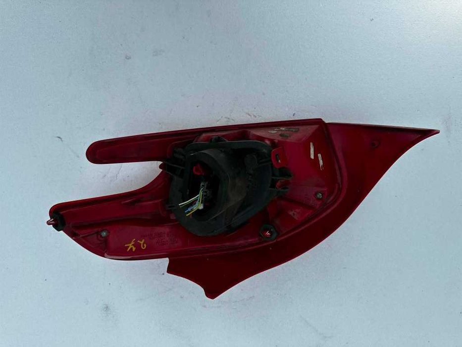Lampa / Tripla stop stanga dreapta pe aripa Cod: 9672628380-02 9672628280-02 Peugeot 208 [2012 - 2016]