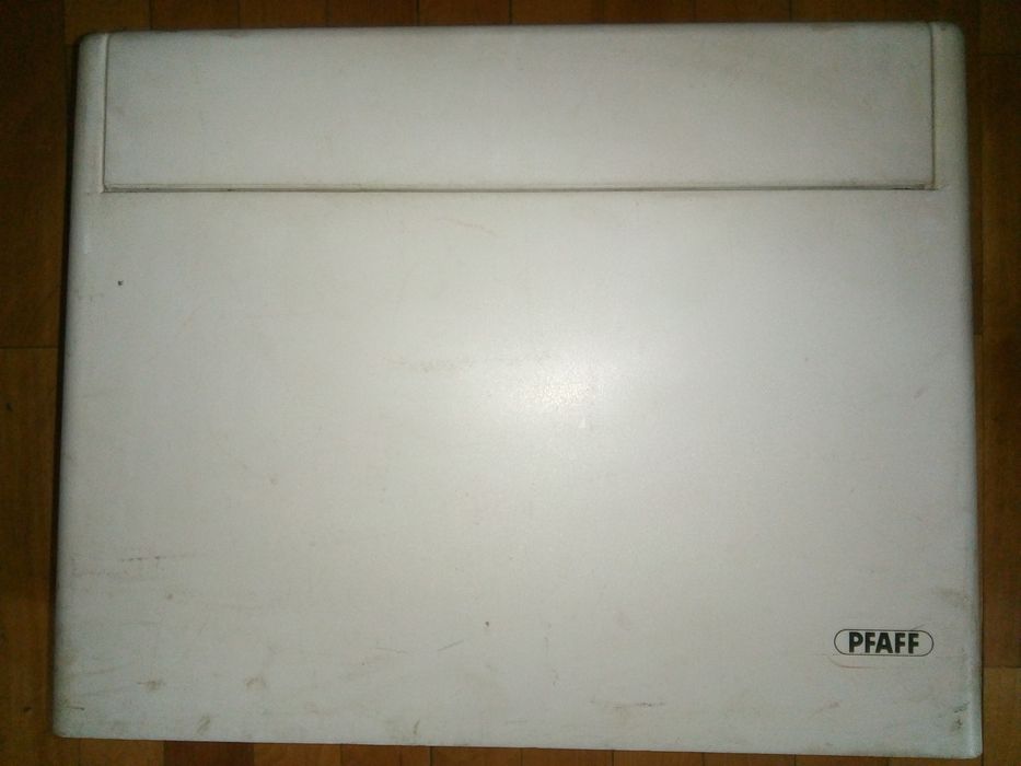 Mașină de cusut pfaff, Pedala mașina cusut.