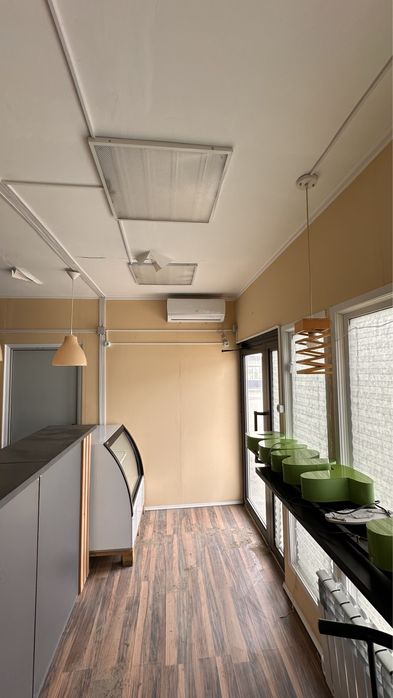 Павильон с местом