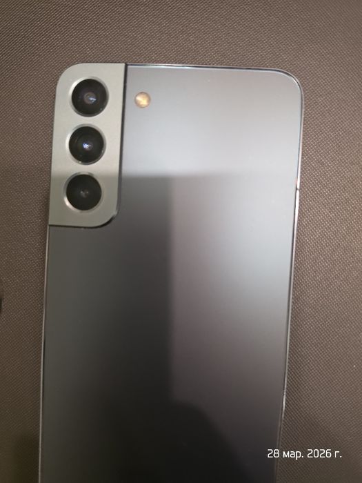 Samsung Galaxy S22 plus