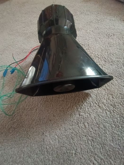 Serena migalka sotiladi tõruzmigsõm