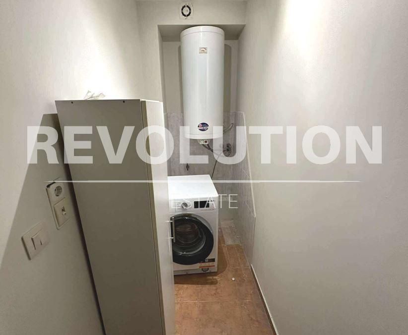 Дава се под наем Мезонет в Варна, Център - 135 кв.м за 1595.79 € - Снимка #7