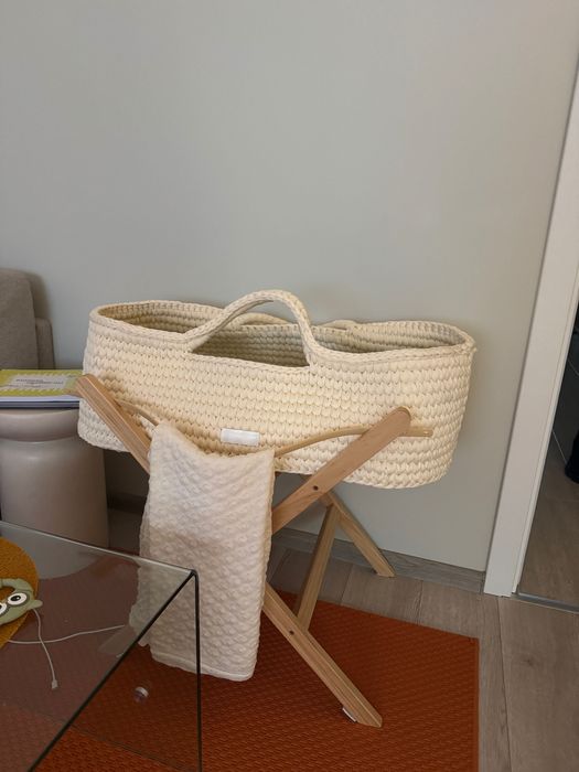 Moses basket - Кош за бебе