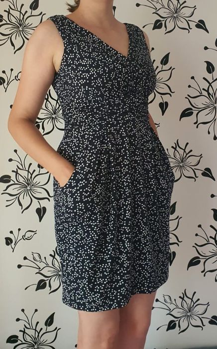 Rochie de zi cu imprimeu punctat - bleumarin închis