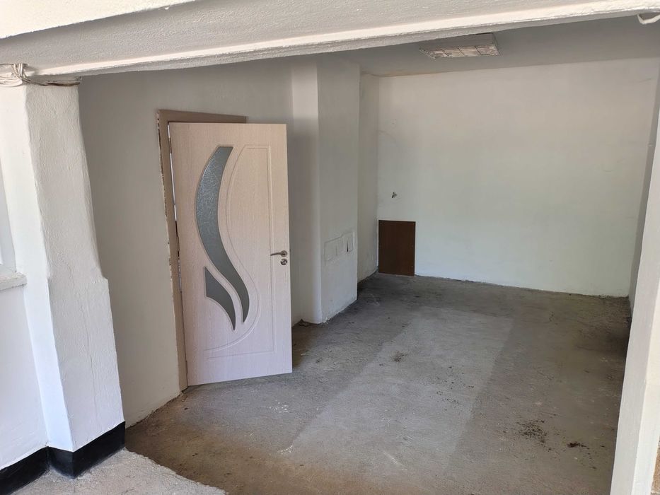 Дава се под наем Гараж / Паркомясто в Стара Загора, Казански - 40 кв.м за 91.8 € - Снимка #2