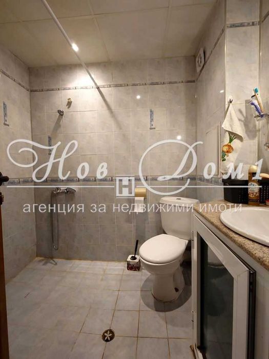 Продава се Тристаен апартамент в София, Младост 2 - 110 кв.м за 2182 €/кв.м - Снимка #4