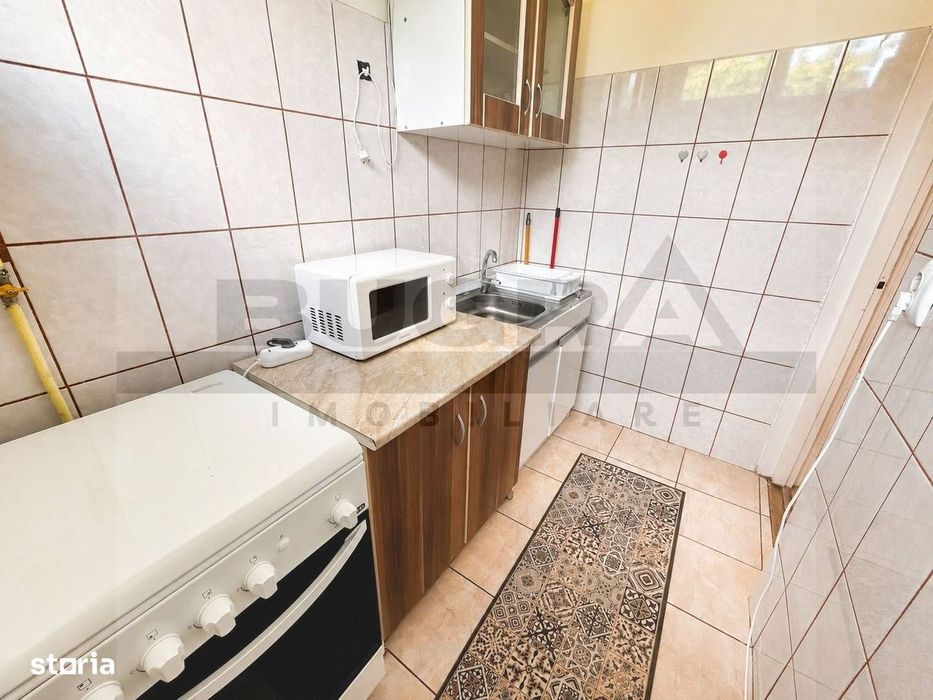 Garsonieră spatioasa, 32 mp, etaj intermediar, zona Iulius Mall