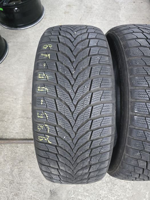 2 Броя 235/55/18 Nexen 6,5mm 23dot