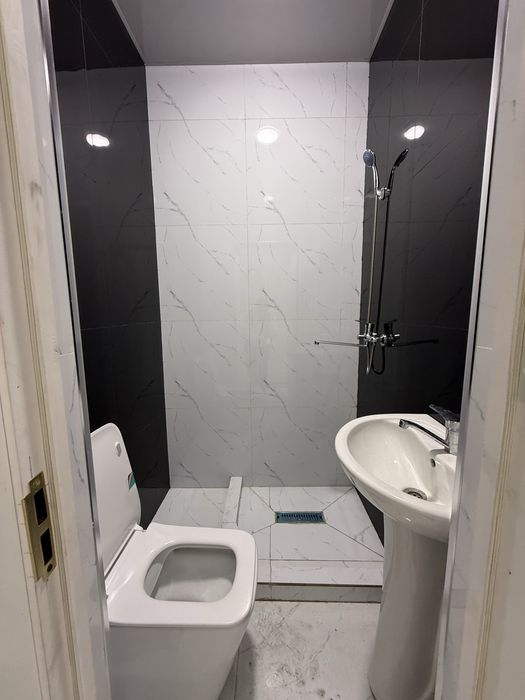 Срочно продаётся 0,8-сотик 4-комн коттедж в Сергели Ханабад