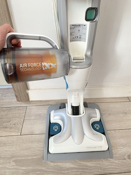 Rowenta Clean and Steam 2-in-1 (model RY7557WH)