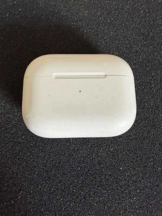 Airpods pro 2 ЛАЙТНИНГ кейс оригинал