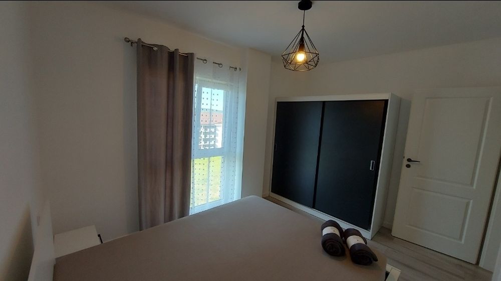 PF inchiriez apart 2 camere