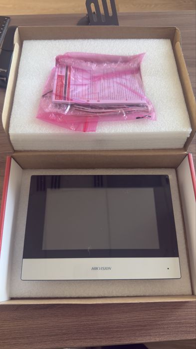Видеодомофон Hikvision DS-KH6320-WTE1 IP