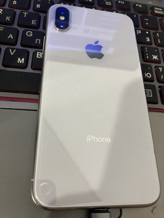 iPhone X  256 GB / Блок iCloud