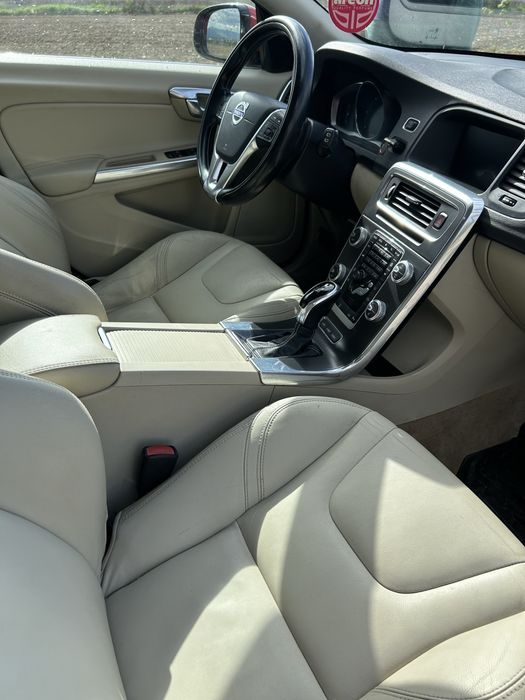 Volvo V60 Plug In Hybrid