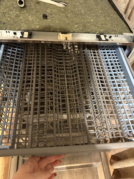 Посудомойка HAIER