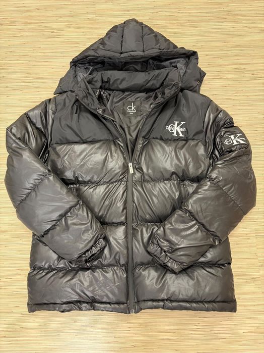 Geaca Calvin Klein mărimea XXL nou nouță